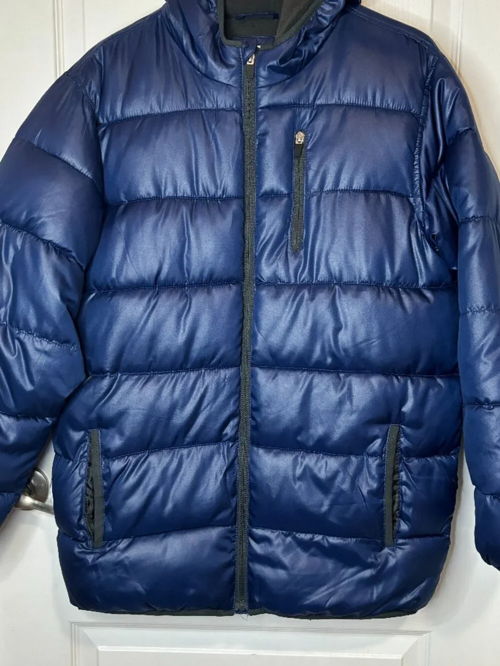 Old Navy Boys Hooded Frost Free Quilted Puffer Jacket, Navy Blue, Size XXL